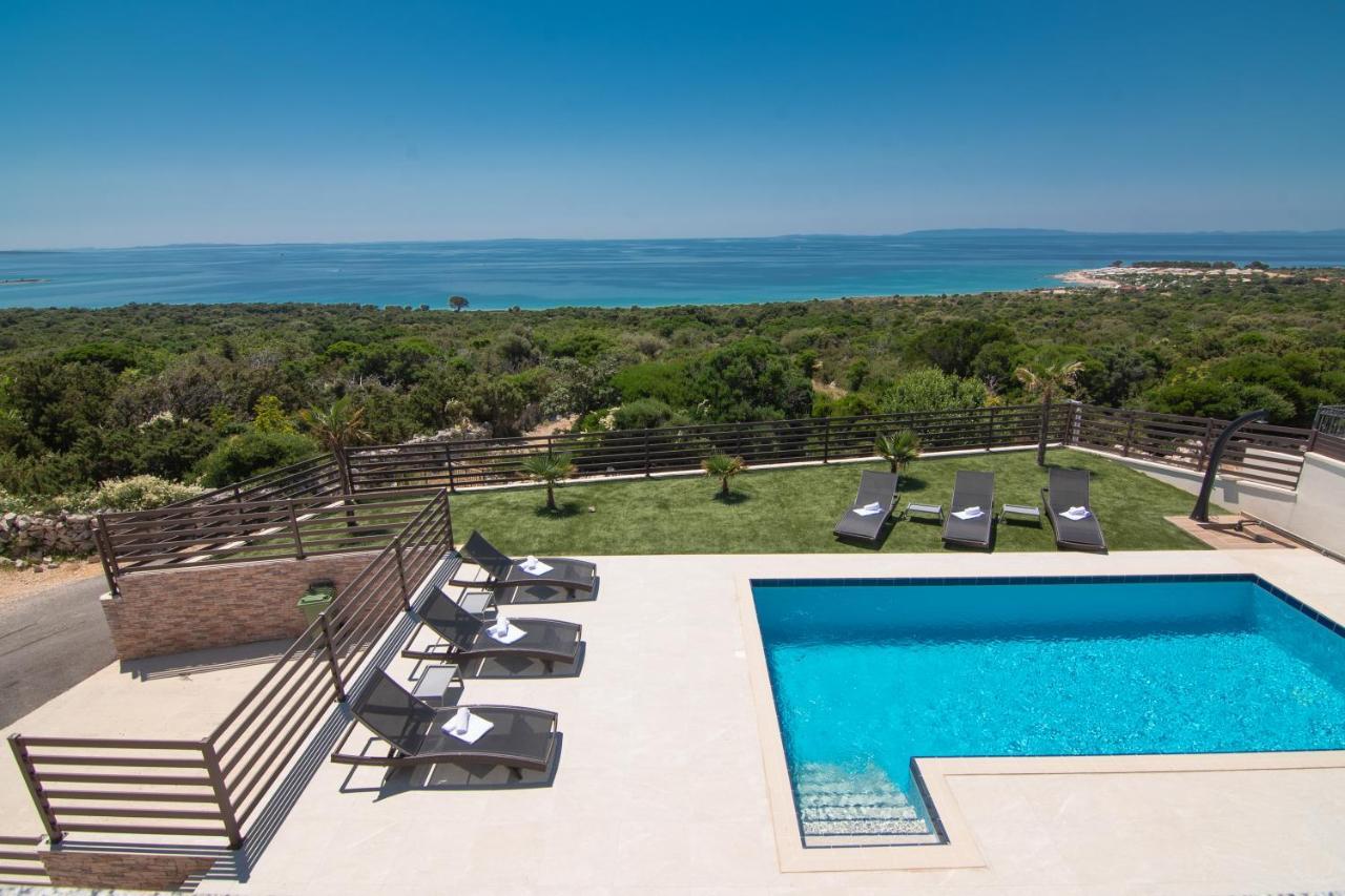 Villas Royal I With Private Pool Novalja Exteriér fotografie
